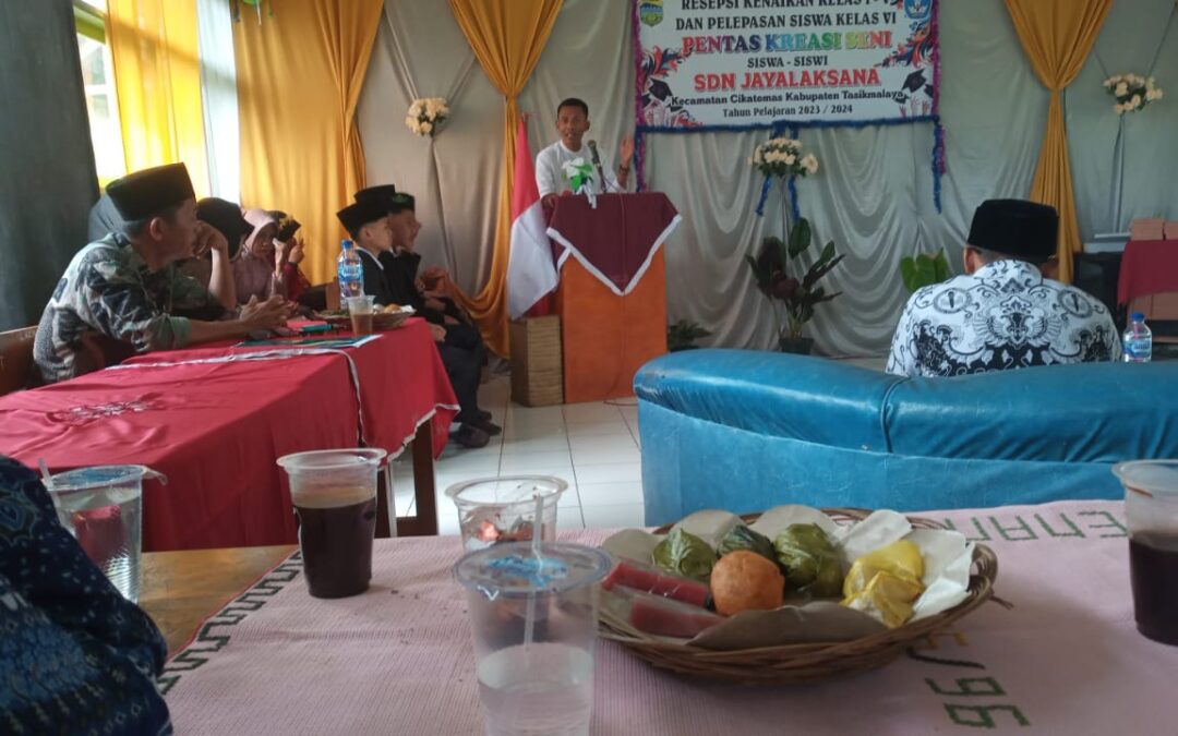 Syukur dan Harapan di Kenaikan Kelas dan Pelepasan Siswa SD Negeri Jayalaksana