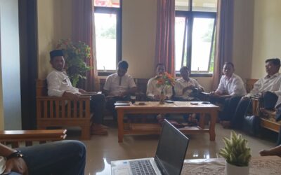 “Kompas” Desa Tanjungbarang: Merangkai Arah dan Memompa Semangat di Hari Rabu Penuh Energi