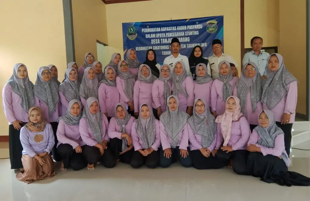 Peningkatan Kapasitas Kader Posyandu dalam Upaya Pencegahan Stunting di Desa Tanjungbarang, Kecamatan Cikatomas Kabupaten Tasikmalaya Tahun 2024