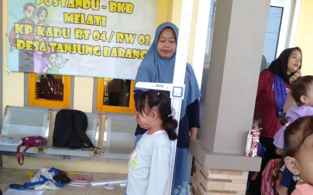Posyandu Melati: Langkah Awal Menuju Generasi Sehat di Kampung Kadu Desa Tanjungbarang