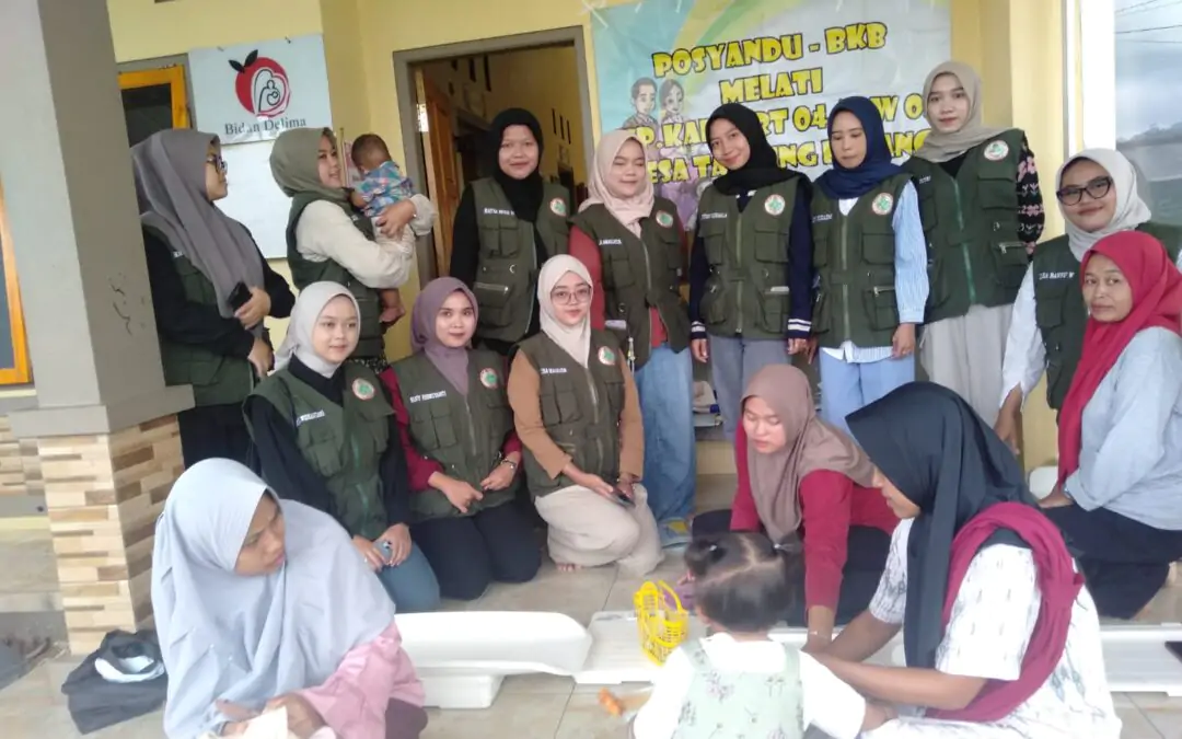 Posyandu Melati Kampung Kadu Diisi dengan Ceria oleh Mahasiswa KKN