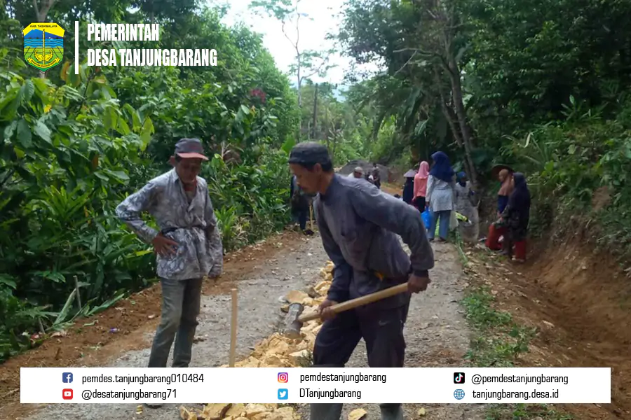 Kegiatan Persiapan Pembangunan Jalan di Kampung Keboncau